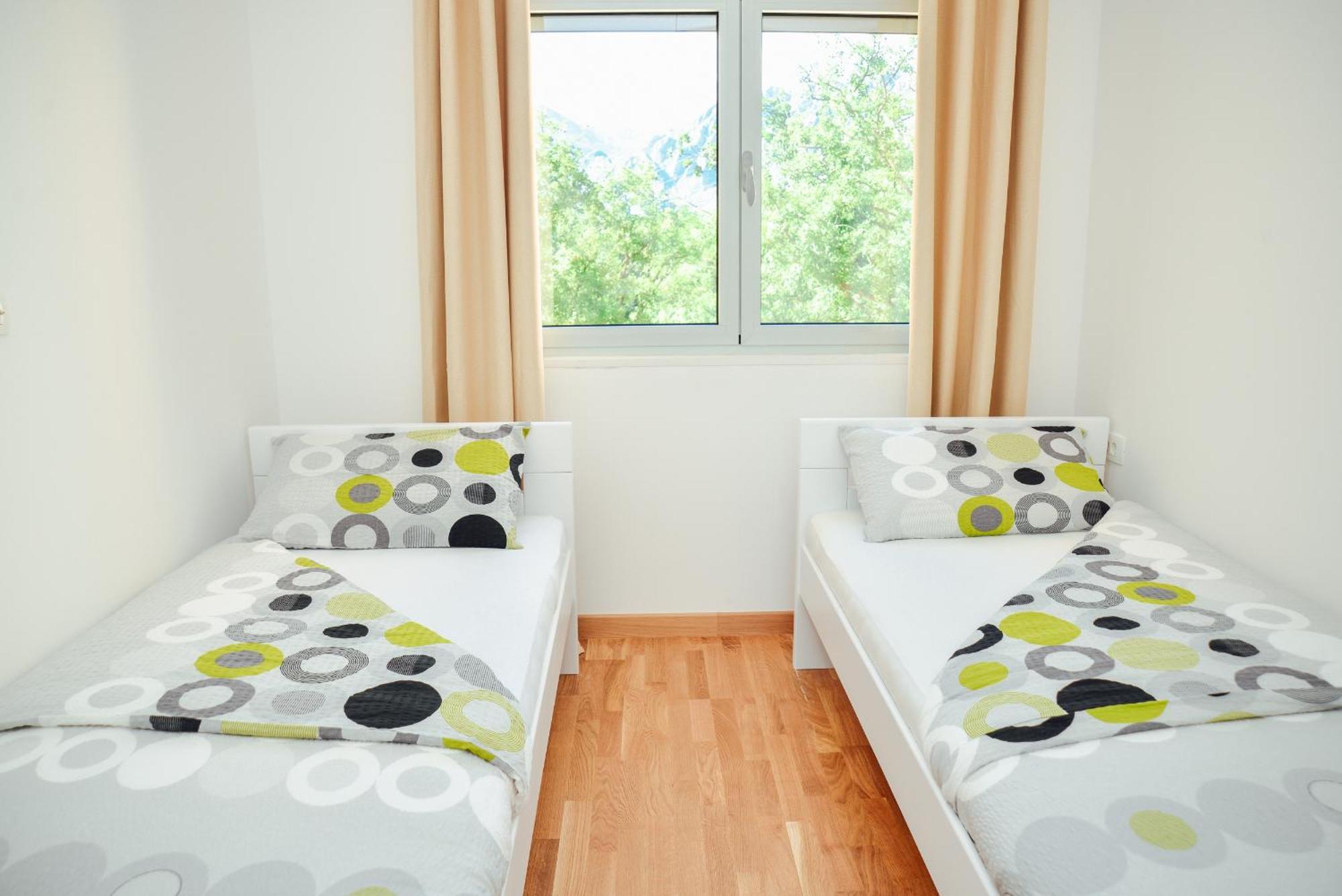Sea View Apartment For 4 Kotor Zewnętrze zdjęcie